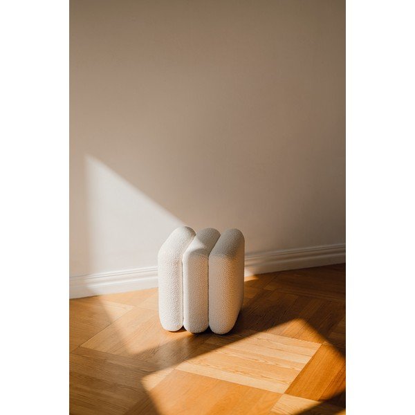 Bež tabure od bouclé tkanine Radd – noo.ma-image-3