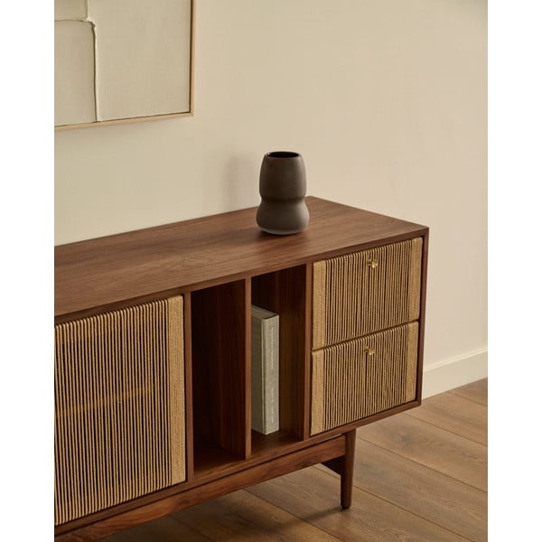 Smeđa niska komoda u dekoru oraha 180x73 cm Elan – Kave Home-image-4