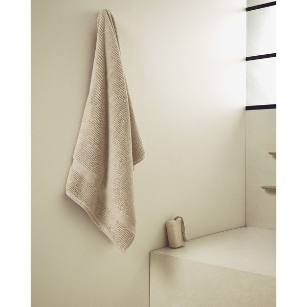 Bež pamučan ručnik od frotira 70x140 cm Olvira – Kave Home-image-2