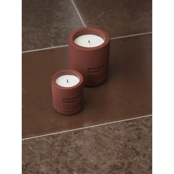 Mirisna svijeća od sojinog voska vrijeme gorenja 55 h Fraga: Bergamot Orange – Blomus-image-1
