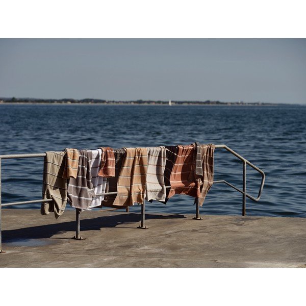 Crni/svijetlo sivi pamučan ručnik 70x140 cm Sauna – Zone-image-3