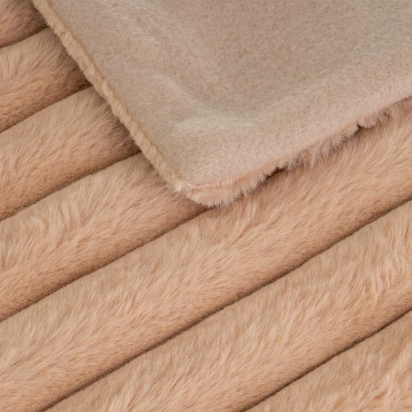 Svjetlo smeđa deka od mikropliša 130x160 cm Fur Velvet – Casa Selección-image-1