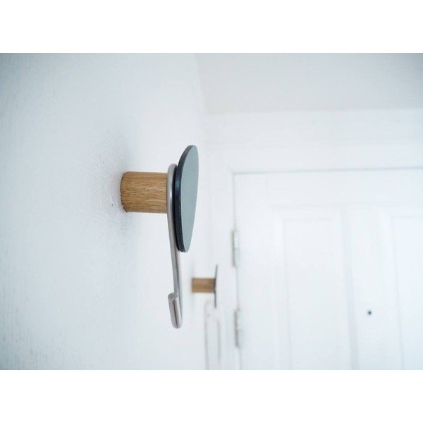 Prljavo zelena željezna zidna kuka Dot S Nupo – LIND DNA-image-1