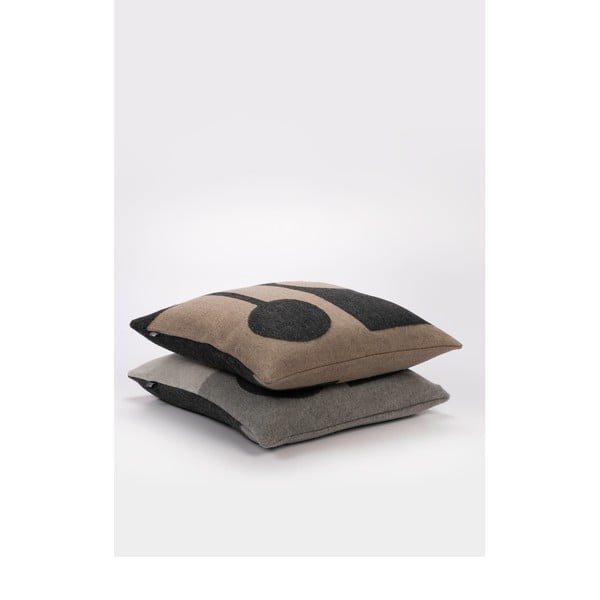 Vunena jastučnica 50x50 cm Värn - Markslöjd-image-1