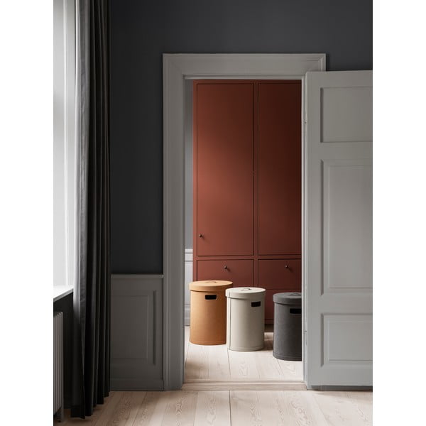 Tamno siva košara za rublje od imitacije kože Sahla M – Blomus-image-4