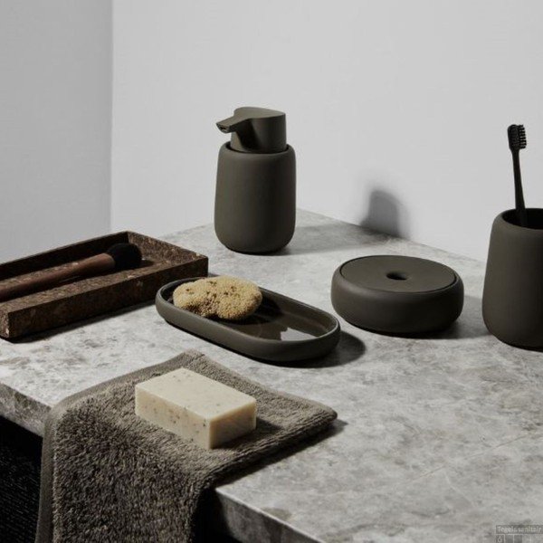 Smeđi dozator sapuna Blomus Sono, 250 ml-image-4