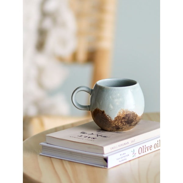 Smeđa/krem keramička šalica 280 ml Paula – Bloomingville-image-1