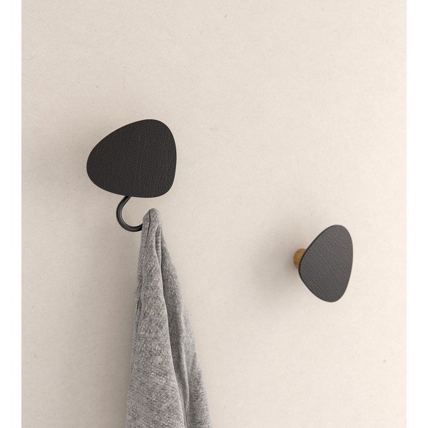 Crna željezna zidna kuka Dot L Bull – LIND DNA-image-1