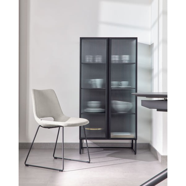 Crna željezna vitrina 70x143x41 cm Trixie – Kave Home-image-1