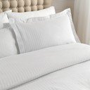 Jastučnice u setu 2 kom od damasta 50x75 cm Satin Stripe – Catherine Lansfield