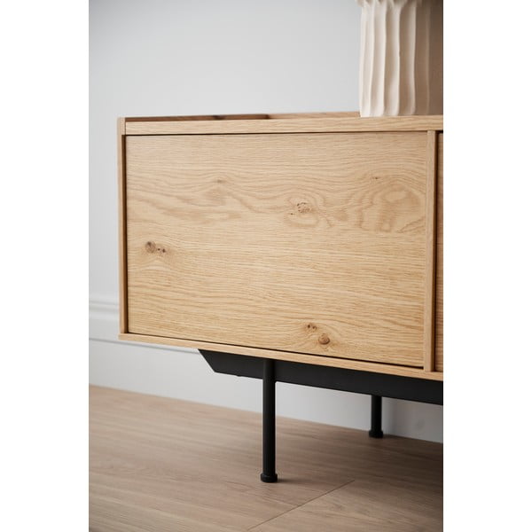 TV stol u dekoru hrasta 160x56 cm Brewerton - Rowico-image-4