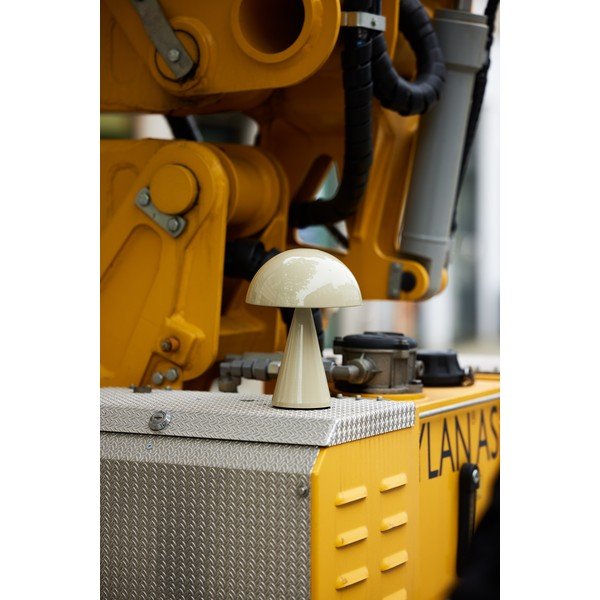 Krem LED stolna lampa s mogućnosti zatamnjivanja (visina 20 cm) Mush – Hübsch-image-2