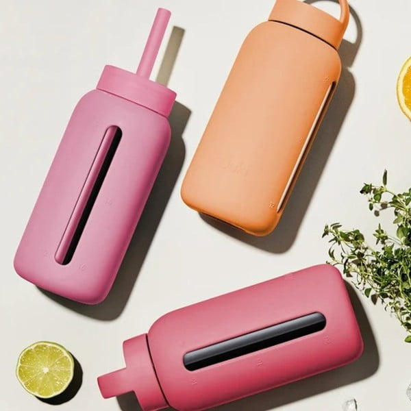 Narančasta boca za vodu za put 720 ml Tropical Papaya – Muuki-image-1