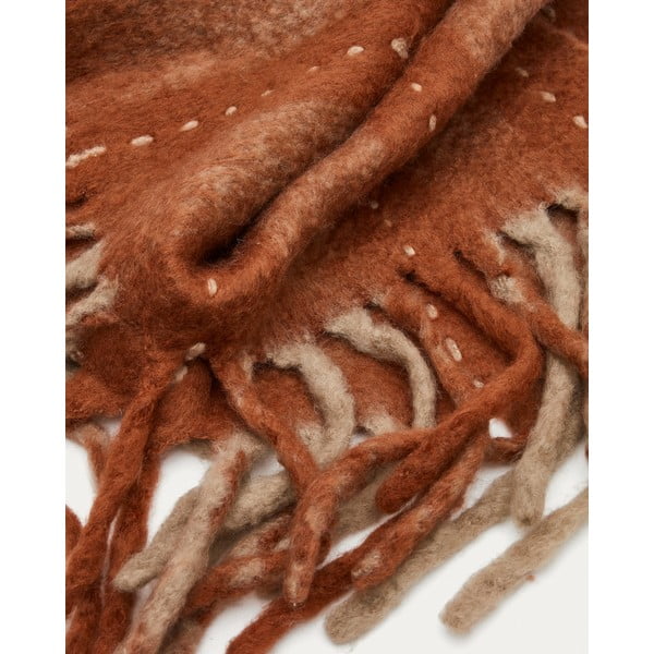 Vunena/od mješavina vlakana deka 130x170 cm Mayela – Kave Home-image-1