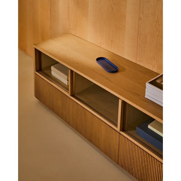 TV komoda u dekoru hrasta u prirodnoj boji 200x54x40 cm Helvine – Kave Home-image-4