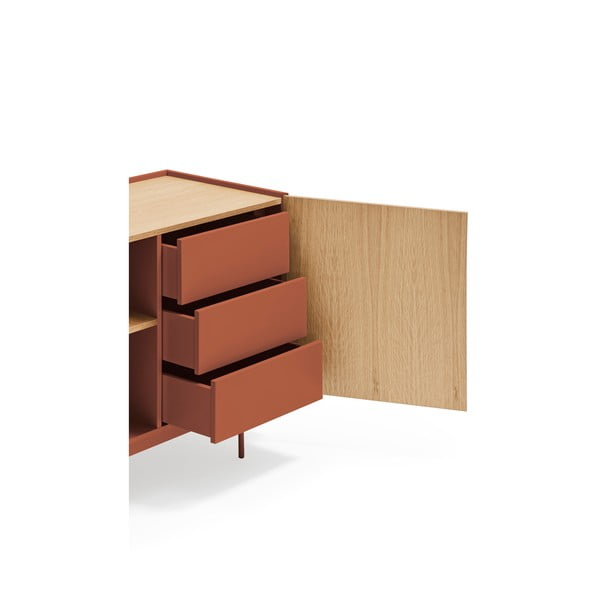 Ciglasta/u prirodnoj boji niska komoda u dekoru hrasta 130x78 cm Otto – Teulat-image-4