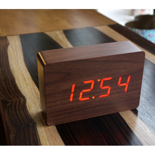 Smeđa budlica s crvenim LED zaslonom Gingko Brick Click Clock-image-1