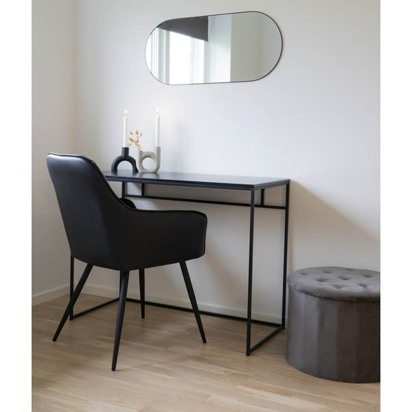 Crne podstavljene blagovaonske stolice u setu s naslonima za ruke 2 kom Harbo – House Nordic-image-1