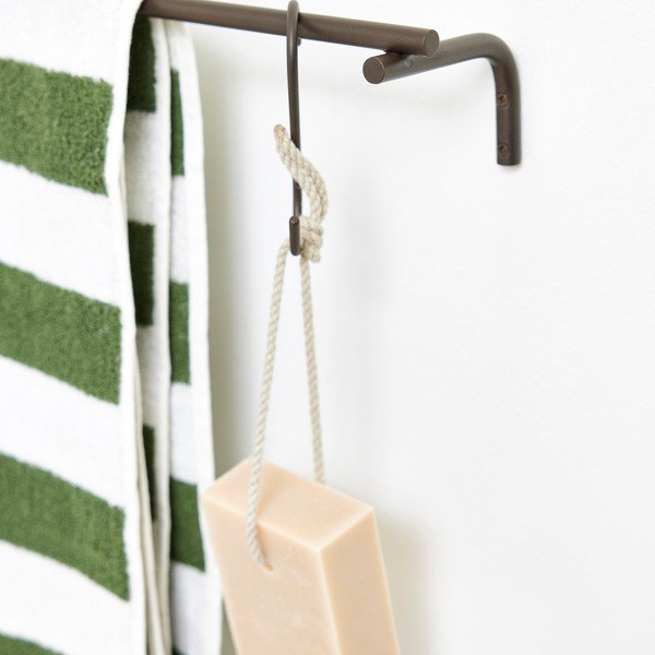 Smeđi zidni držač za ručnike od nehrđajućeg čelika Pieni – OYOY Living Design-image-2