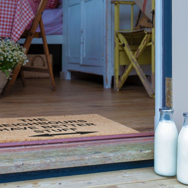 Otirač od kokosovih vlakana 40x60 cm Neighbours Have Better Stuff – Artsy Doormats-image-4