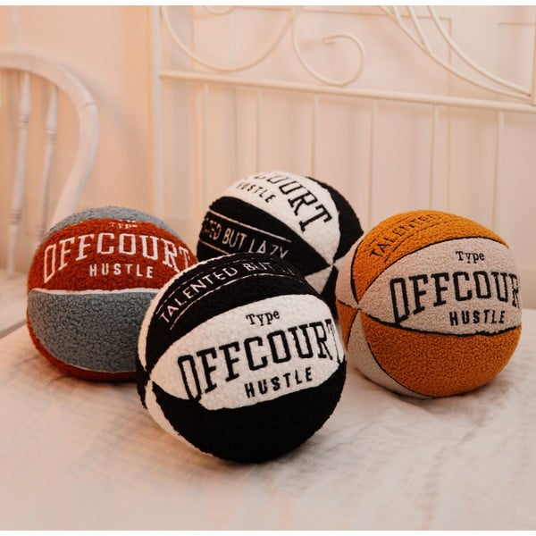 Ukrasni jastuk od boucle tkanine ø 25 cm Basketball – Mioli Decor-image-1