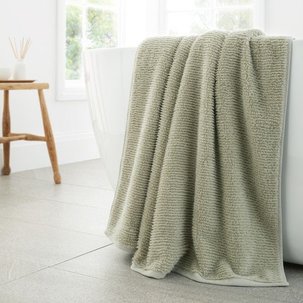 Svijetlo zeleni pamučan ručnik 100x150 cm Soft Zero Twist Spa Towel – Bianca-image-1