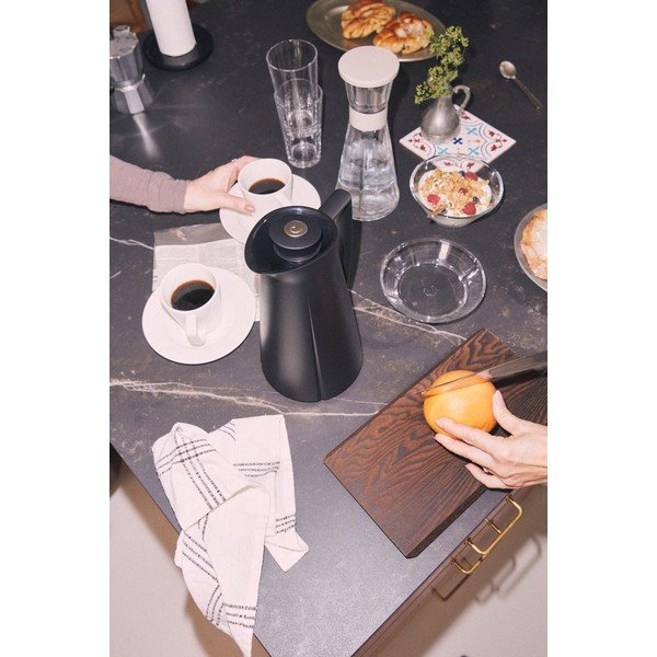 Crna termosica 1 l Grand Cru – Rosendahl-image-2