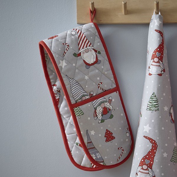 Kuhinjska rukavica s božićnim motivom Gnomes – Catherine Lansfield-image-1