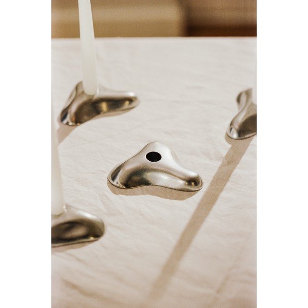 Metalni svijećnjak Mis – noo.ma-image-2