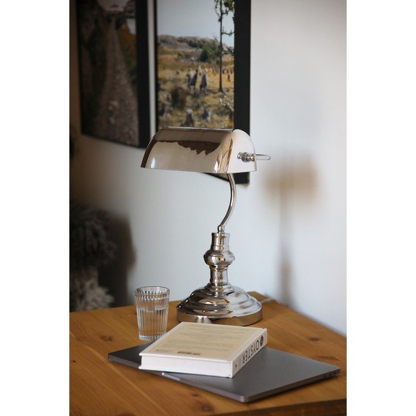 Stolna lampa u srebrnoj boji (visina 22,5 cm) Bankers – Markslöjd-image-1