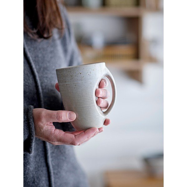 Siva šalica od kamenine 550 ml Taupe – Bloomingville-image-1