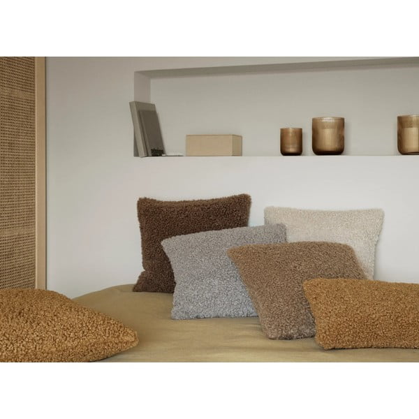 Ukrasna jastučnica od boucle tkanine 50x50 cm Teddy – Blomus-image-3