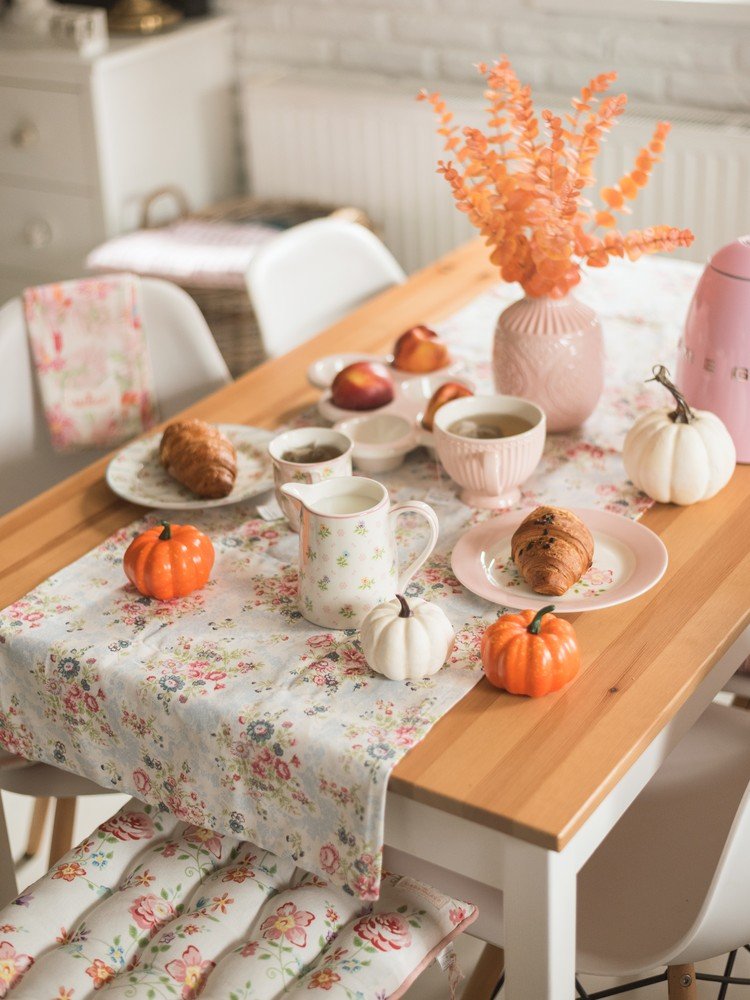 Inspiracija: Blagovaonica, Romantični stil