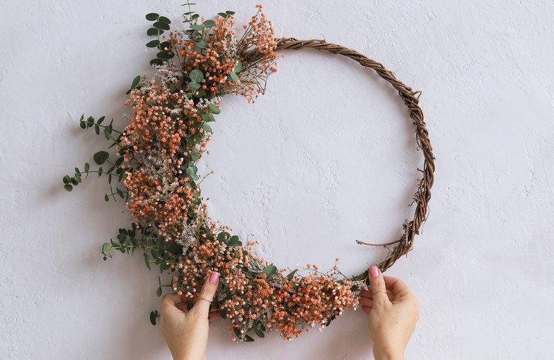 15+ ideja za izradu proljetnih vijenaca za vaša vrata ili stol